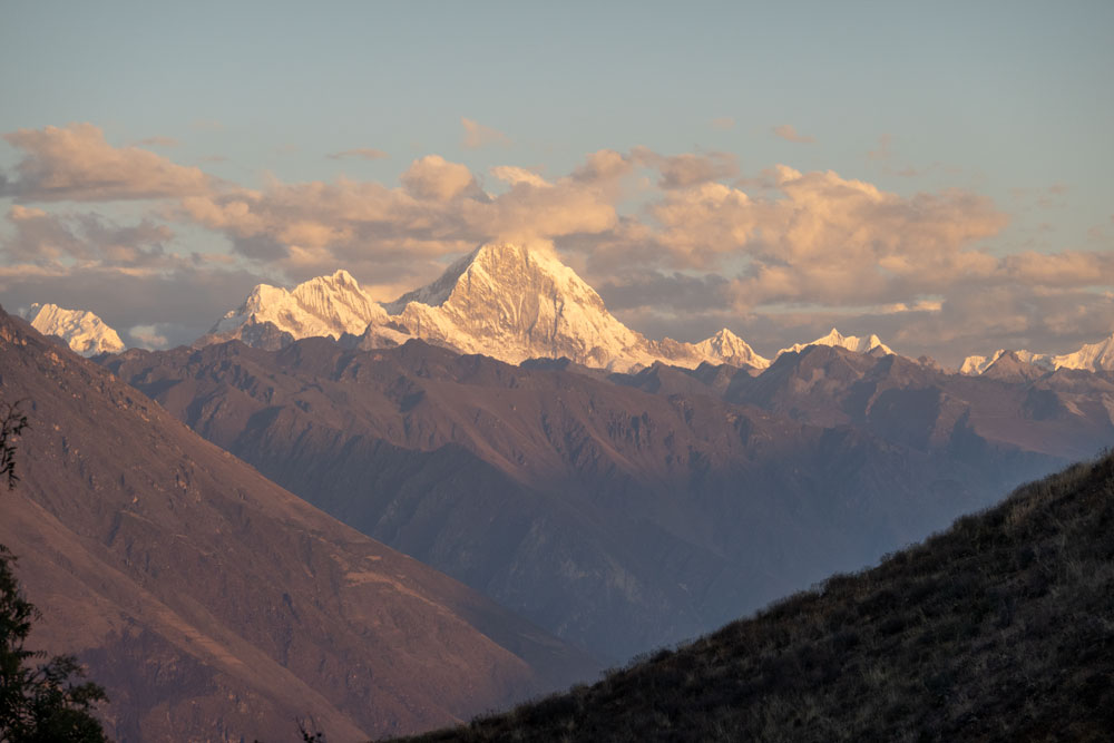 Stellplatz mit Blick auf die Cordillera Blanca