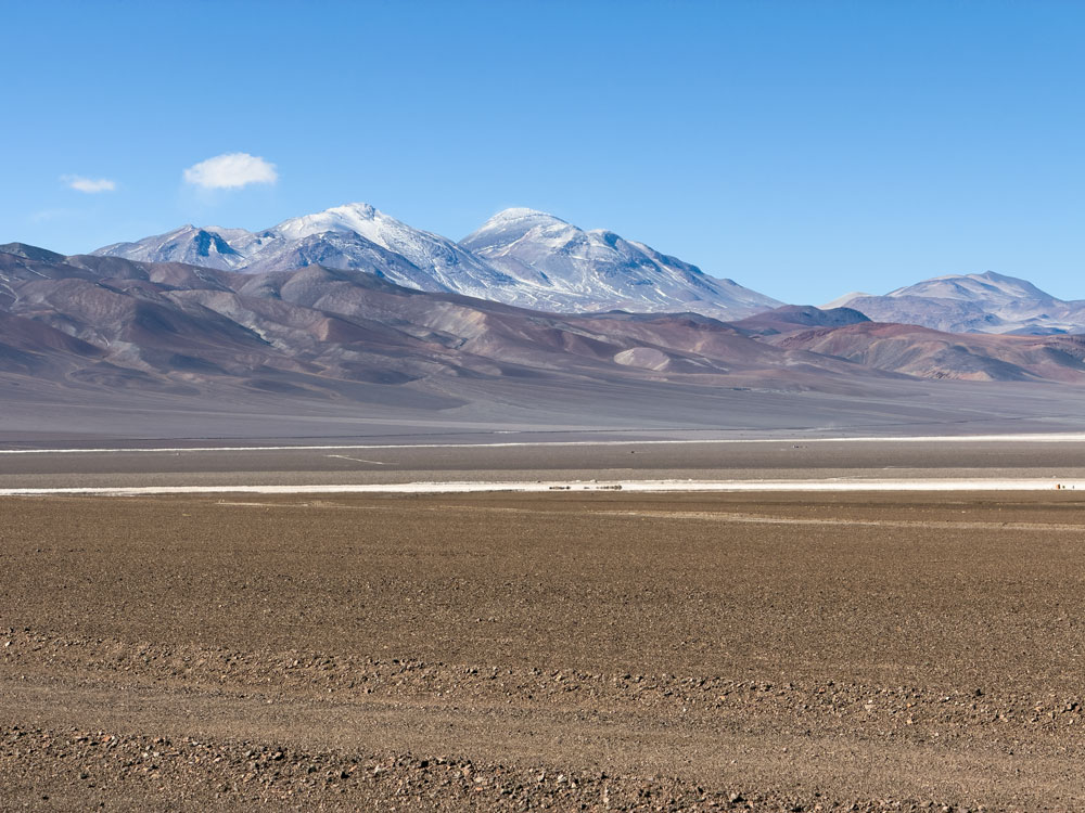 Das Gebirgsmassiv Cerros de Incahuasi ist bis zu 5700 Meter hoch